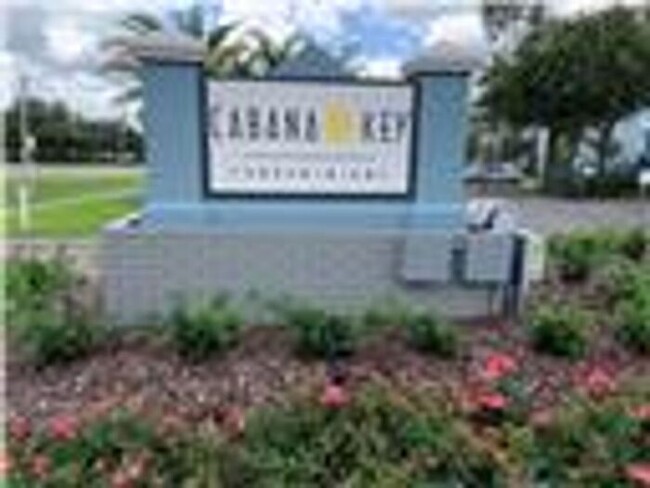 Building Photo - LIKE NEW!!!! 2 Bedroom/2 Bath Condo!! Avai...