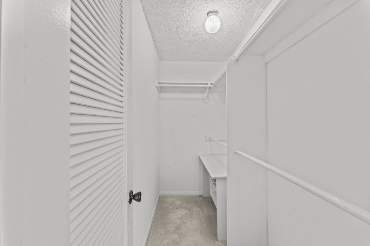 Master Walk-in Closet - 230 Normandy E