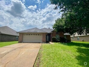 Building Photo - 5842 Bayou Dr