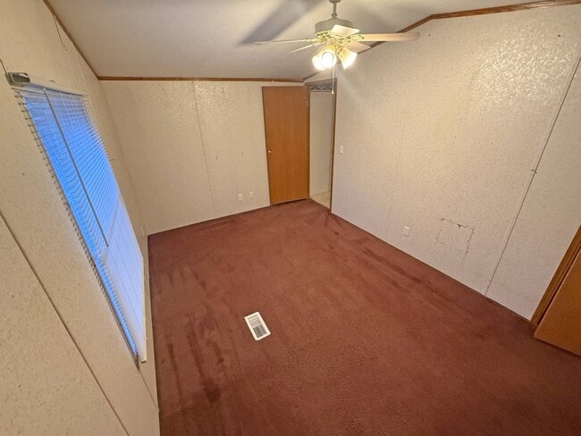 Building Photo - 2900 N Apperson Way