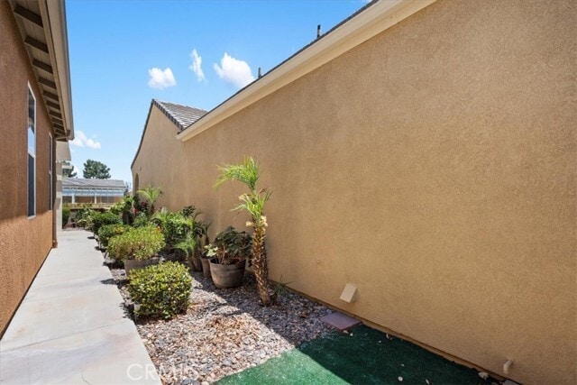 Building Photo - 125 Thistle Creek