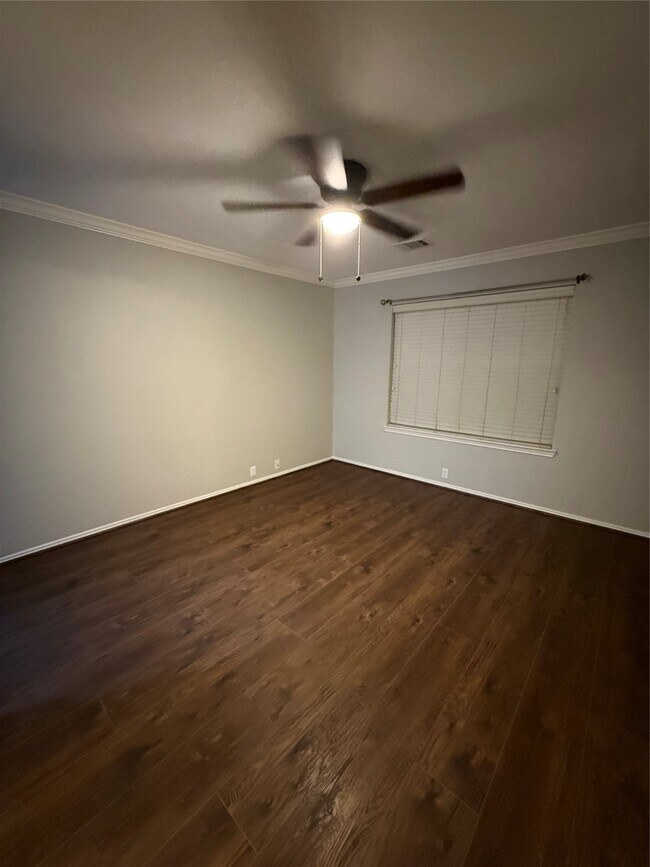 Building Photo - 10226 Antelope Alley