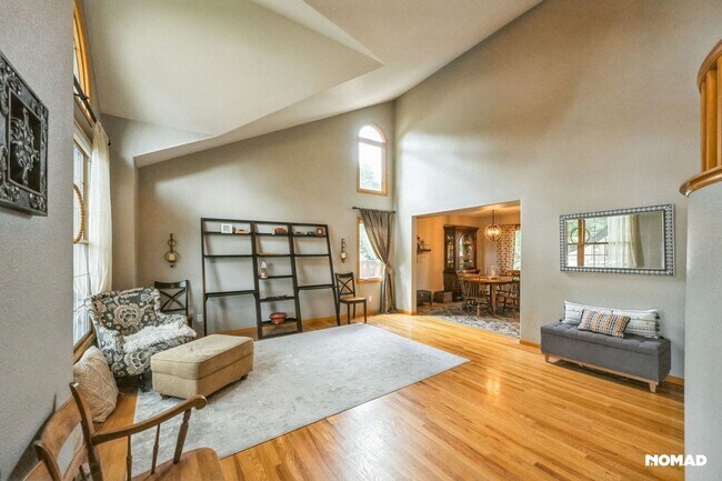 Building Photo - Stunning 4BR House in Fort Collins