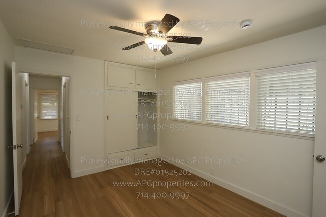 Building Photo - 919 W Wilshire Ave