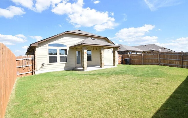 Building Photo - 1402 Amber Dawn Dr