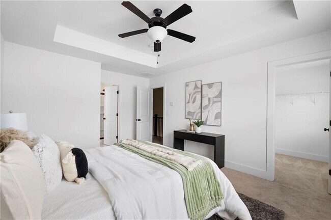 Building Photo - 5873 Greystone Dr