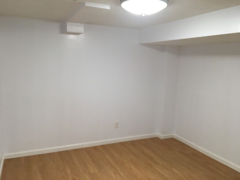 Building Photo - 203 Rockridge Rd