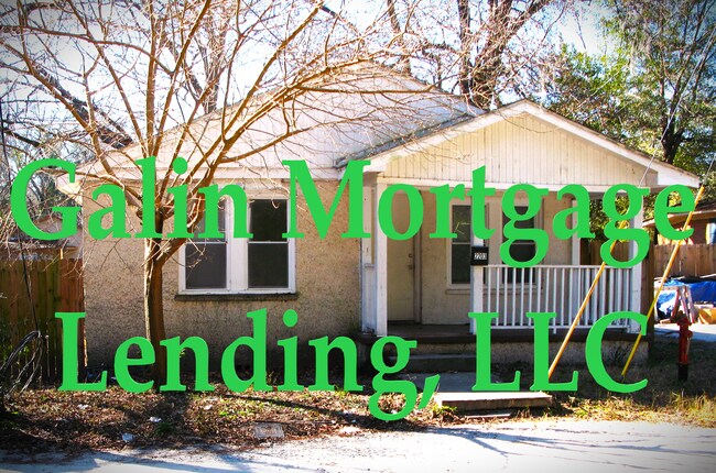 Building Photo - 2203 Clars Ave