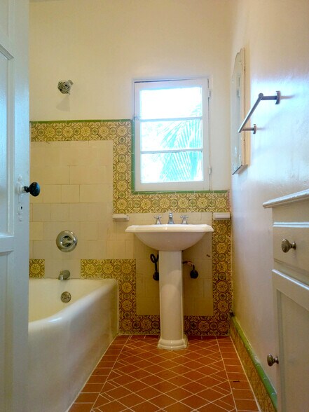 Building Photo - 6030 Whitworth Dr