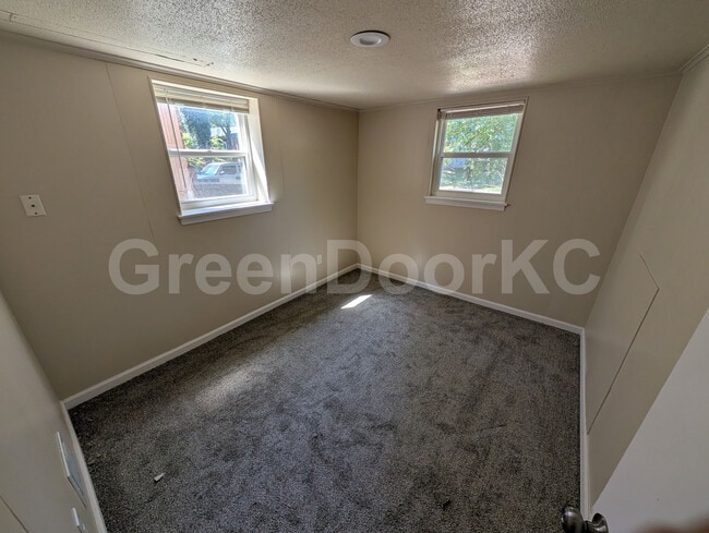 Building Photo - 7807 Kessler Ln