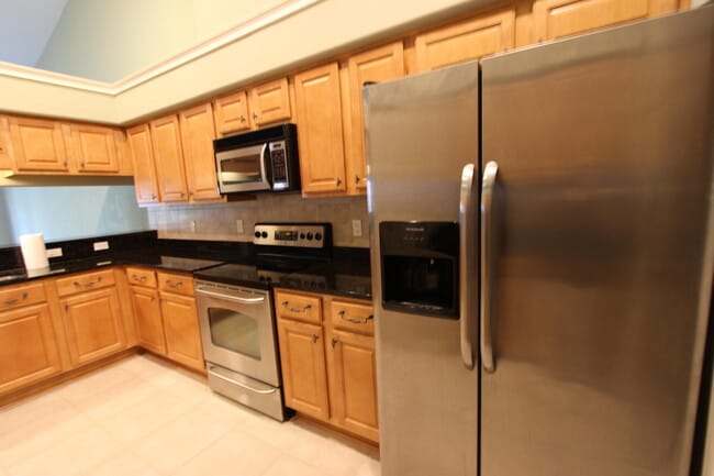 Building Photo - 263 Diamond Cove