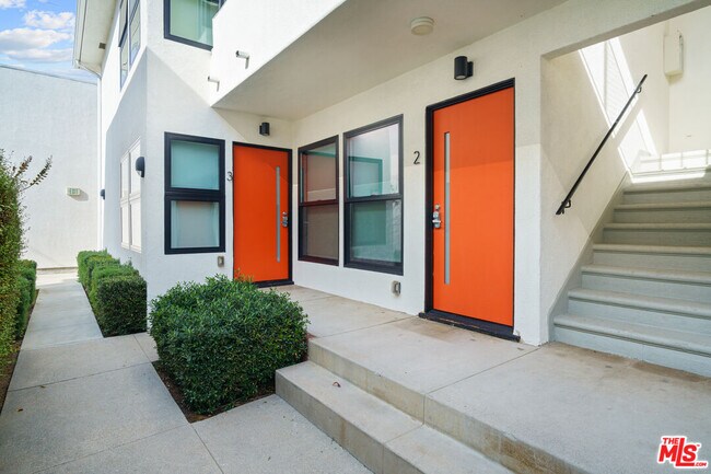 Building Photo - 11795 Gateway Blvd