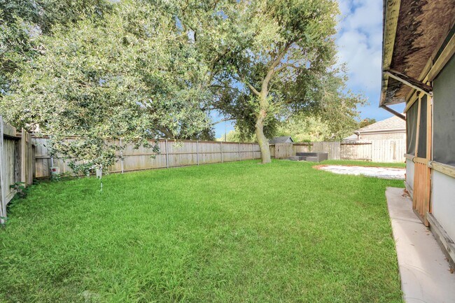 Building Photo - 13515 Scarab Dr