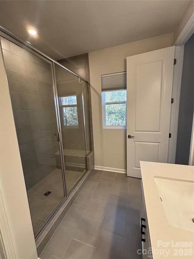 Building Photo - 5200 Somerset Hill Ln