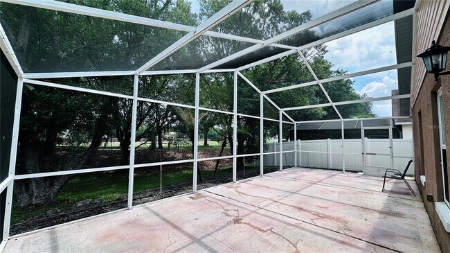 Building Photo - 10903 Rushwood Way