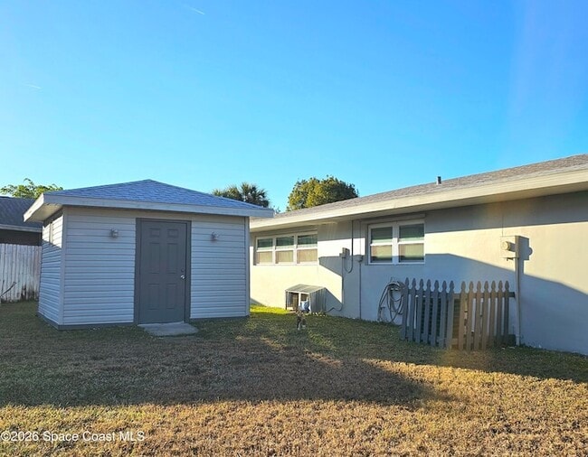 Building Photo - 872 Sadnet Cir NE