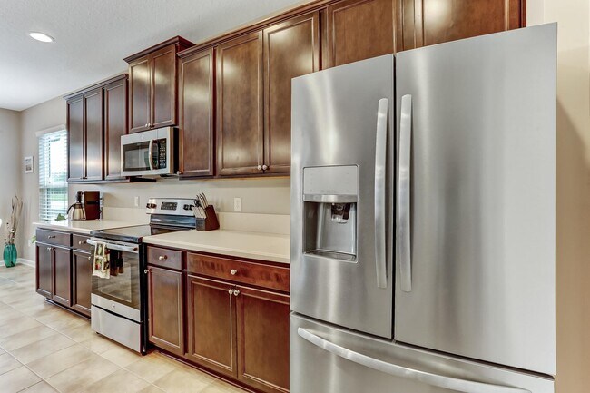 Building Photo - 94264 Woodbrier Cir