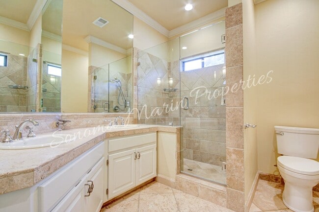 Building Photo - Panoramic Views from Hillside Custom Home on private drive
