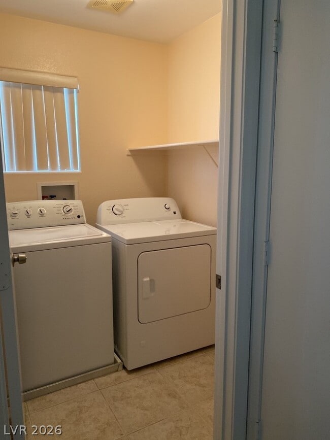 Building Photo - 11056 Piedmont Valley Ave