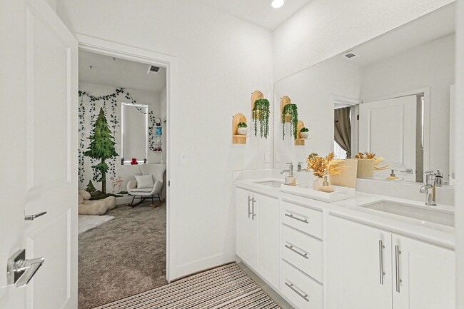 Building Photo - Newer Home Available in Tracy Hills