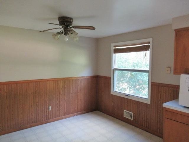 Building Photo - 3 bedroom in Rochester NY 14606