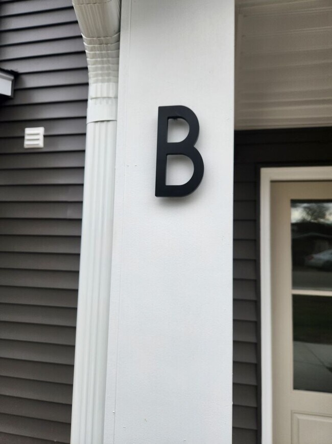 Building Photo - Blackstone-New Construction 3 Bed 2.5 Bath Townhouse-Fort Pickett Area