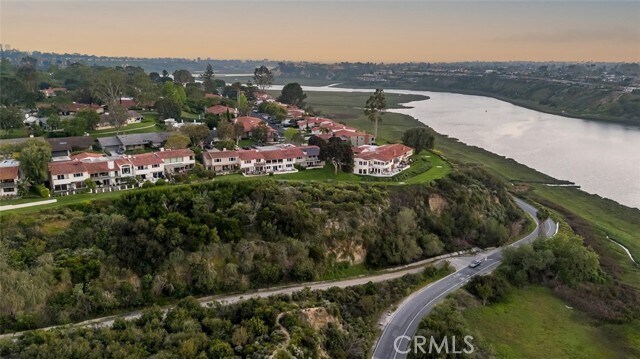 Building Photo - 2165 Vista Entrada Vis