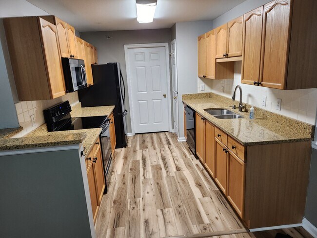 Building Photo - 23699 Bahama Point