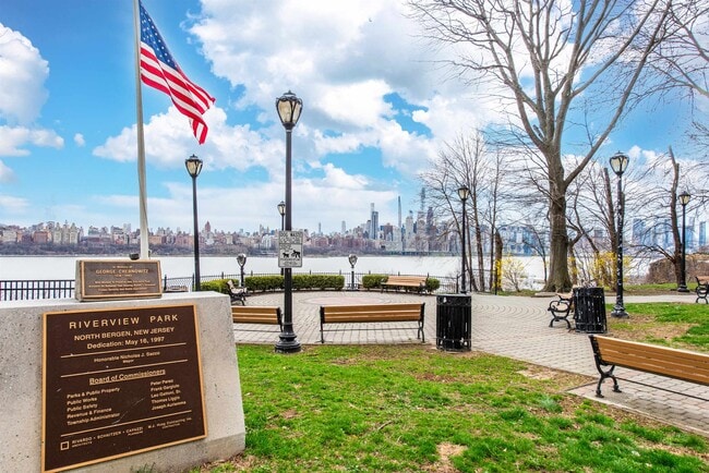 Building Photo - 7855 John F. Kennedy Blvd