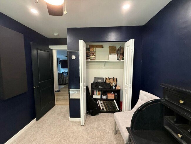 Building Photo - Gorgeous Remodeled 3 Bedroom Home in St. George!