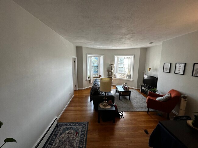 Building Photo - 538 Massachusetts Ave