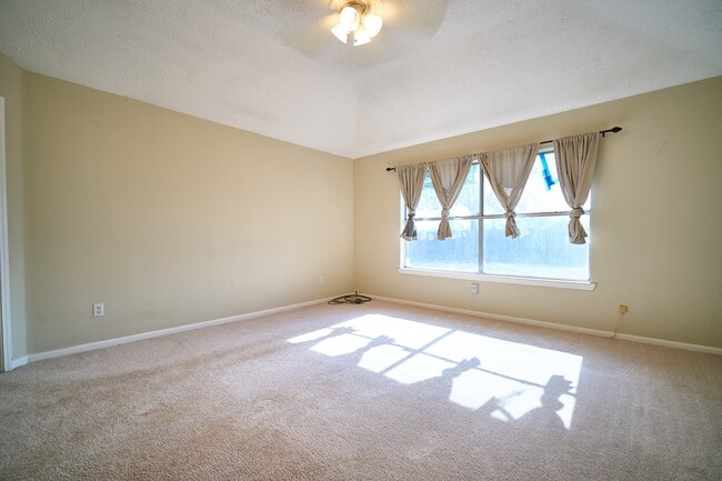 Building Photo - 13407 Nantucket Dr