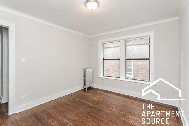 Building Photo - 6143 S Woodlawn Ave
