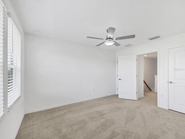 Building Photo - 8577 Daybreak St
