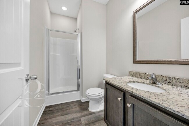 Building Photo - 9 Spinney Ct