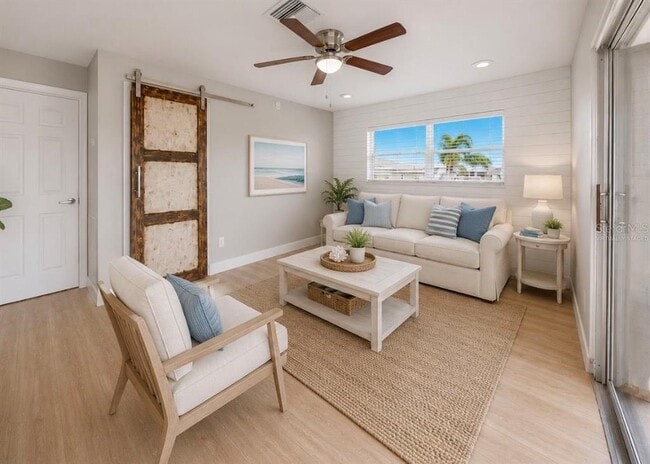 Building Photo - 1729 Bikini Ct
