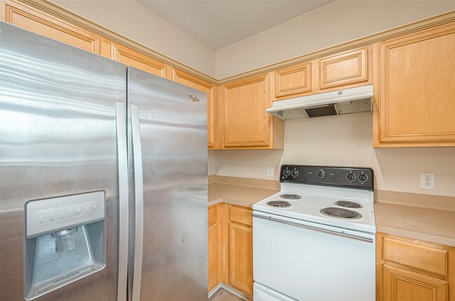 Building Photo - 10355 Panther Point Dr