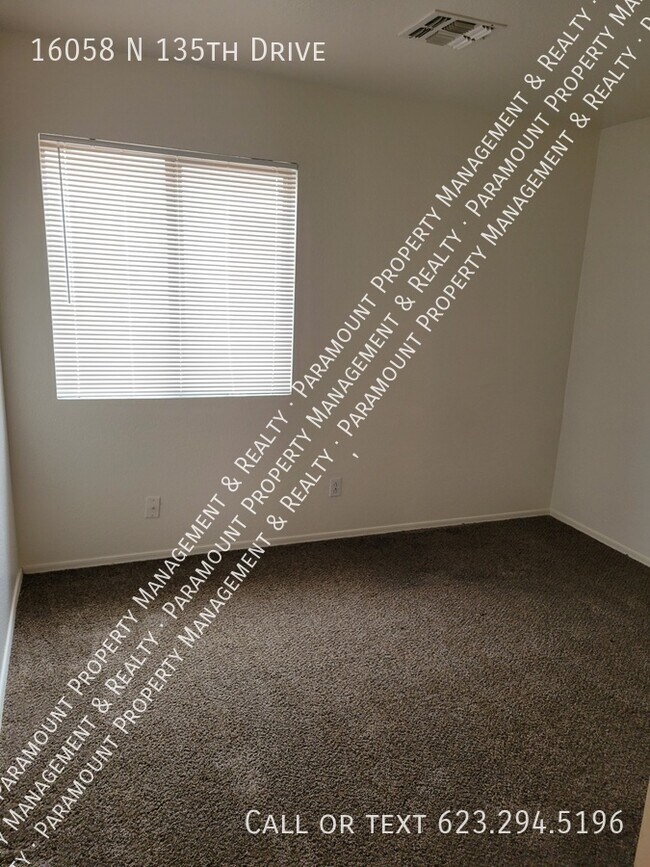 Building Photo - 16058 N 135th Dr