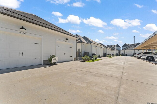Building Photo - 11422 Cotton Ln