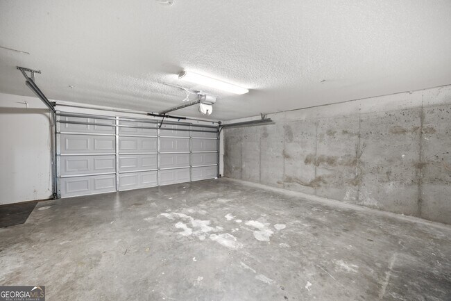 Building Photo - 1010 Society Way