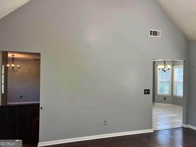 Building Photo - 30 Candlewood Ct