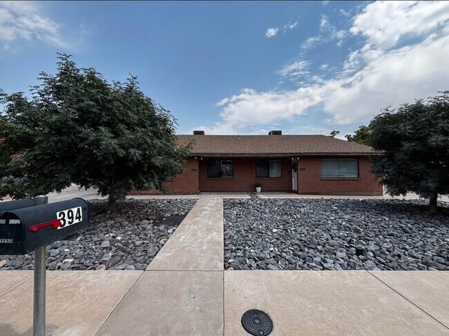 Building Photo - 396 500 W St