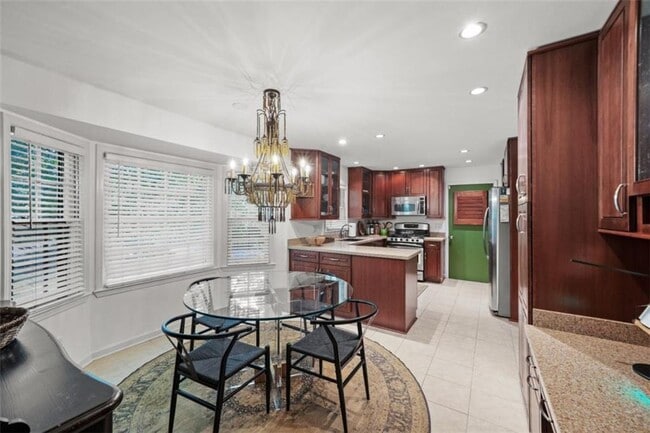 Building Photo - 1799 Ashentree Ct