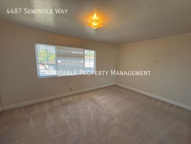 Building Photo - 4487 Seminole Way