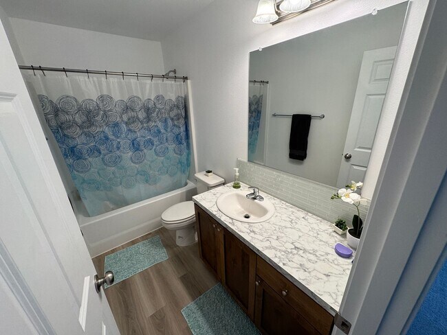 Building Photo - ***Coming Soon - 3 Bedroom Home in Otter Rock***