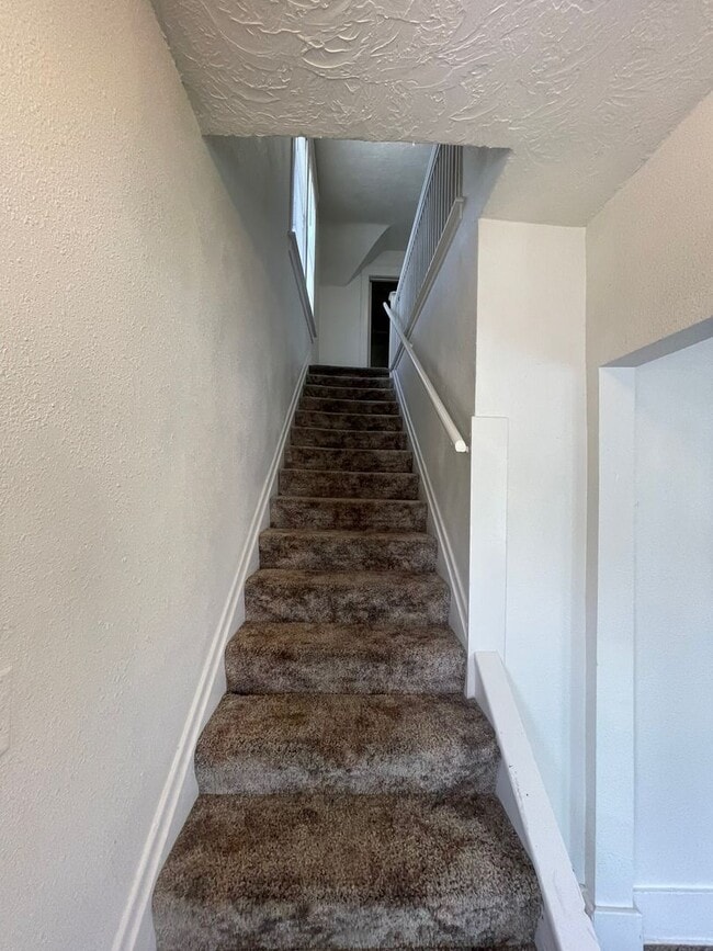 Building Photo - (1532 9th Ave)