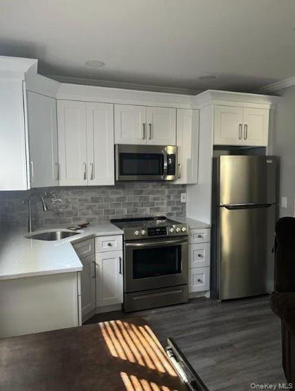 Building Photo - 67 Unqua Rd