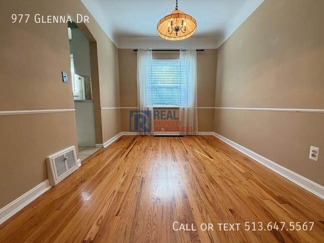 Building Photo - 977 Glenna Dr