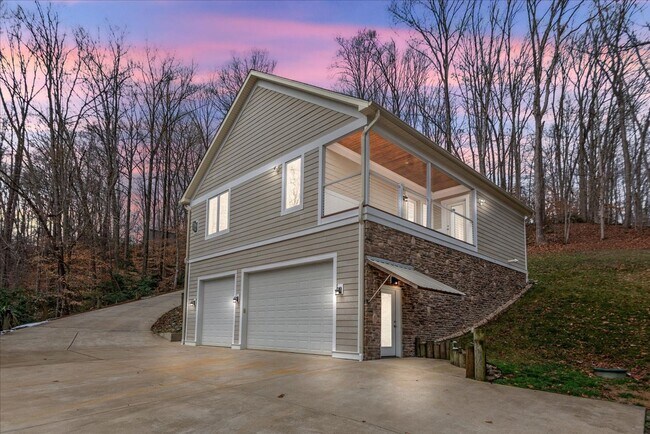 Building Photo - 2 Bedroom 3 Bath is Stafford, VA