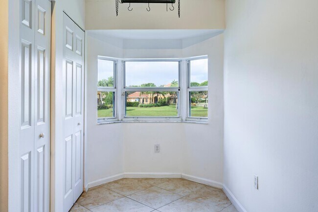 Building Photo - 3478 Briar Bay Blvd